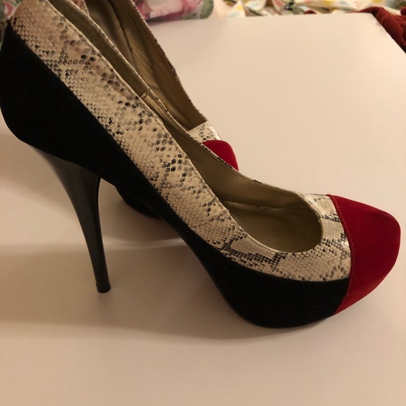 Qupid Shoes - Qupid  Stilettos size 7 1/2 heels